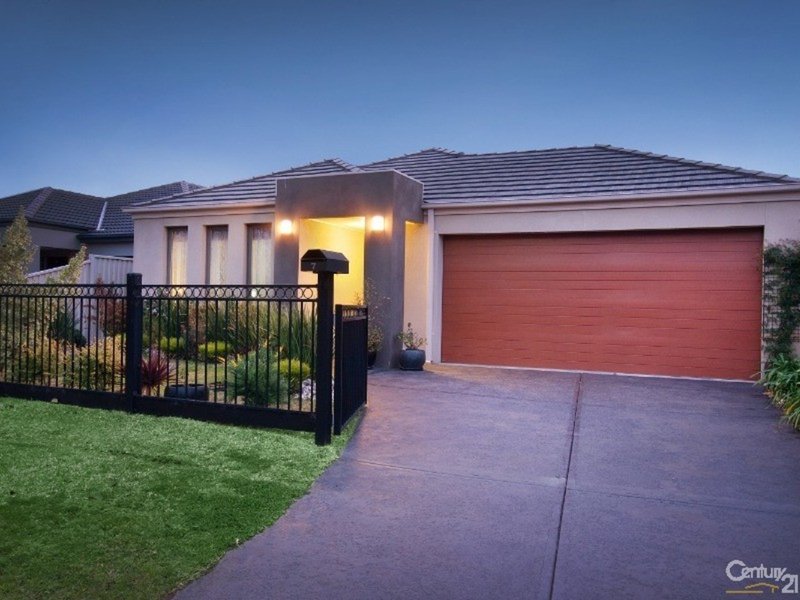 7 Riley Court, Pakenham VIC 3810