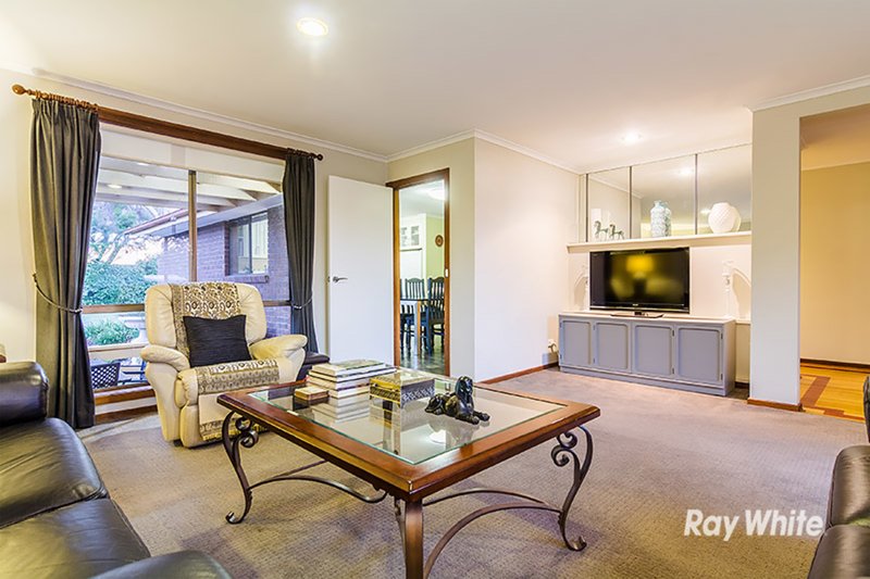 Photo - 7 Rimfire Crescent, Cranbourne VIC 3977 - Image 5