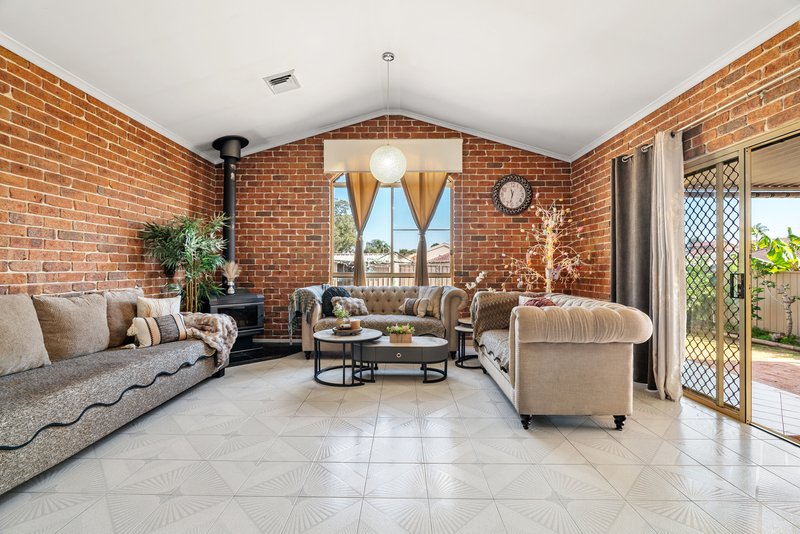 Photo - 7 Ringtail Crescent, Bossley Park NSW 2176 - Image 4