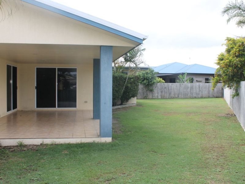 Photo - 7 Riverside Drive, Tannum Sands QLD 4680 - Image 11