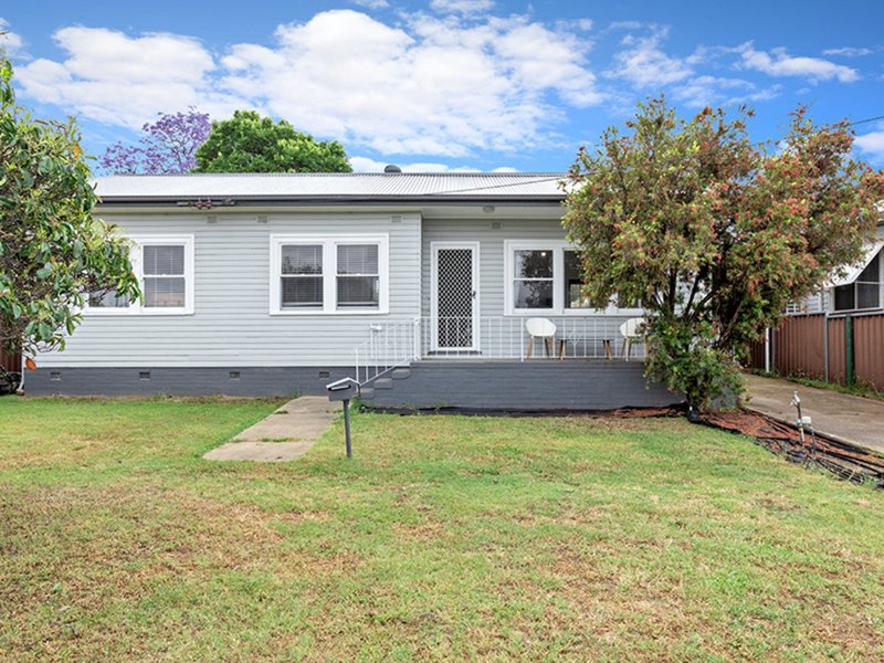 7 Riverview Street, North Tamworth NSW 2340