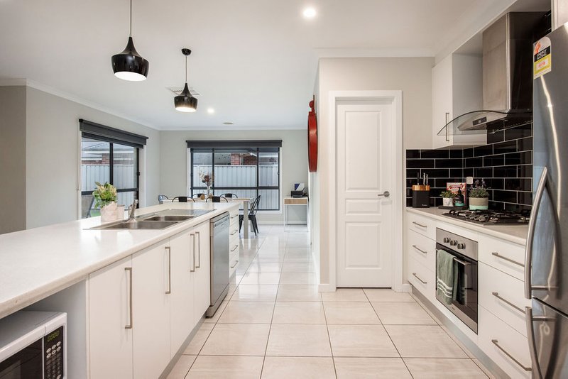 Photo - 7 Roberts Lane, Baranduda VIC 3691 - Image 4