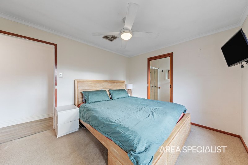 Photo - 7 Robin Court, Pakenham VIC 3810 - Image 6