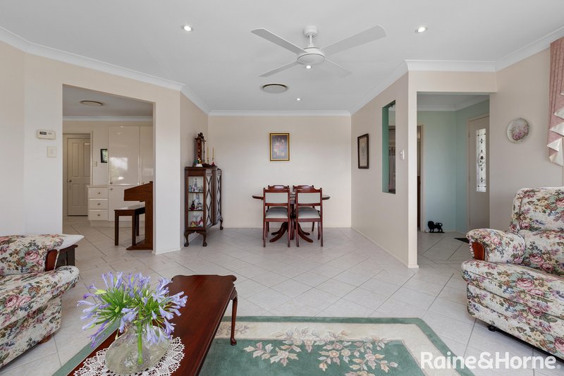 Photo - 7 Robinia Grove, Garden Suburb NSW 2289 - Image 8