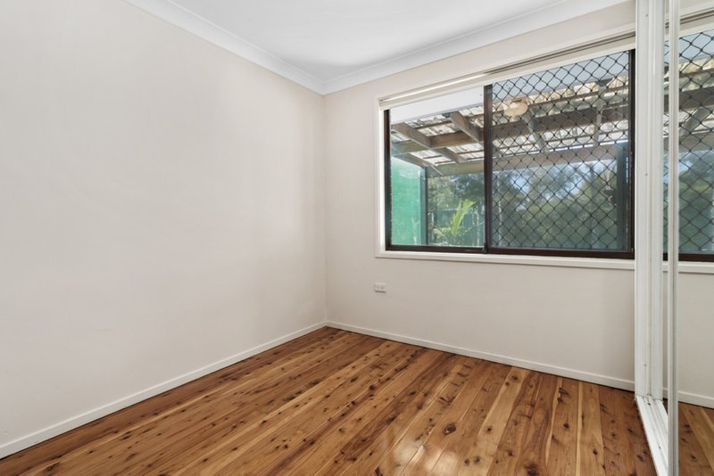 Photo - 7 Robinson Close, Lurnea NSW 2170 - Image 6