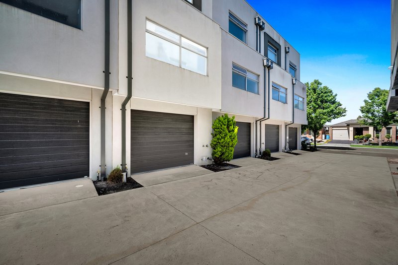 Photo - 7 Rocket Lane, Cranbourne North VIC 3977 - Image 11