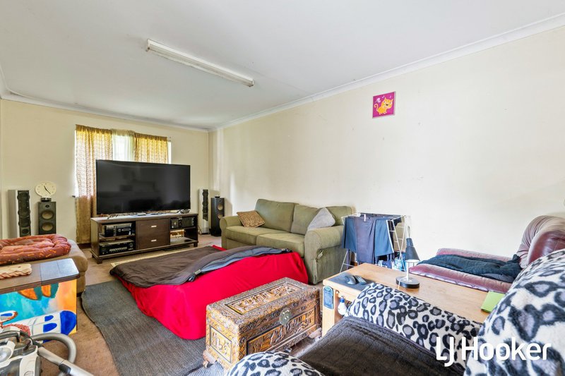 Photo - 7 Roebuck Street, Innaloo WA 6018 - Image 7