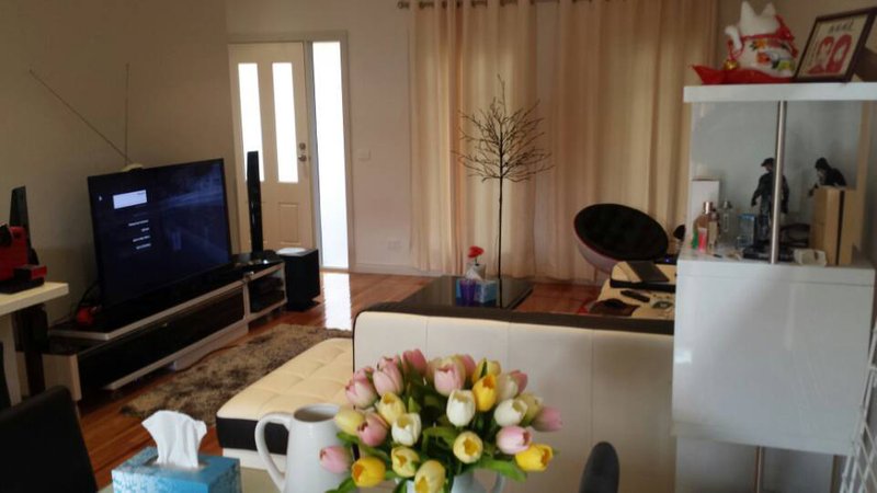 Photo - 7 Roger Court, Nunawading VIC 3131 - Image 3