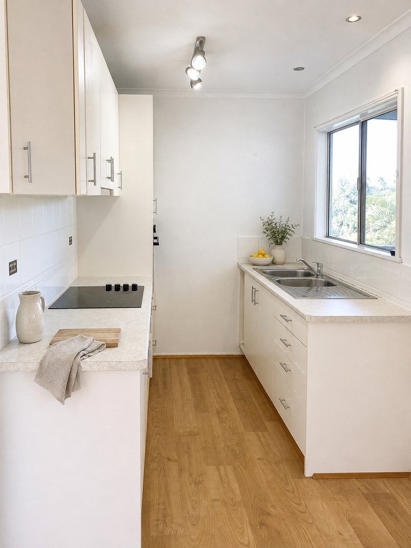 Photo - 7 Romilda Street, Woodridge QLD 4114 - Image 3