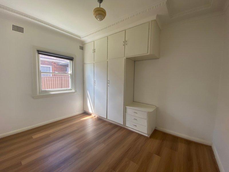 Photo - 7 Romilly Street, Riverwood NSW 2210 - Image 6