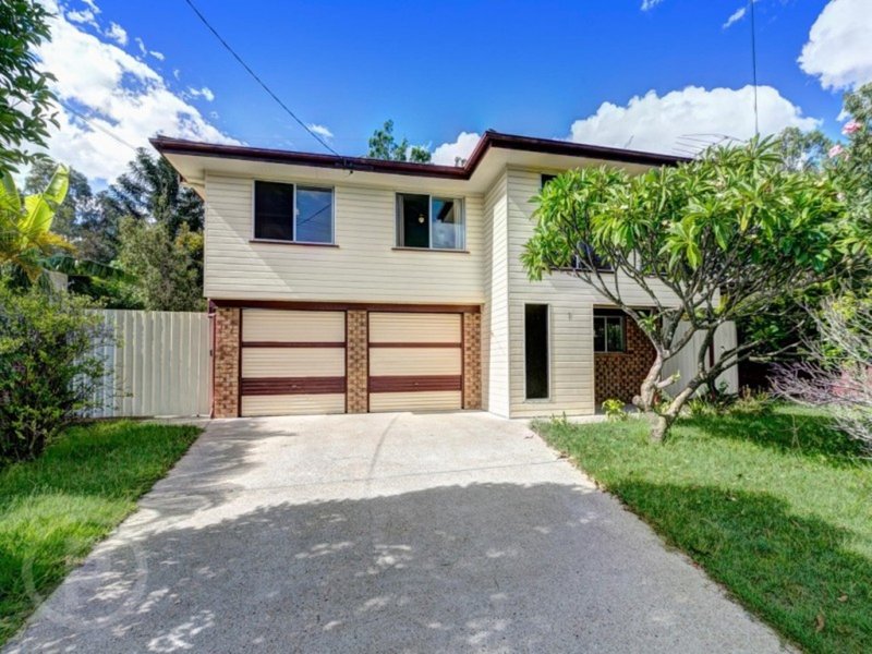 7 Ron Street, Camira QLD 4300