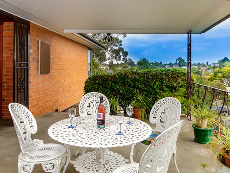 Photo - 7 Rooney Street, Templestowe Lower VIC 3107 - Image 5