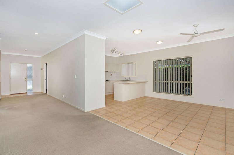 Photo - 7 Rosefinch Street, Upper Coomera QLD 4209 - Image 5