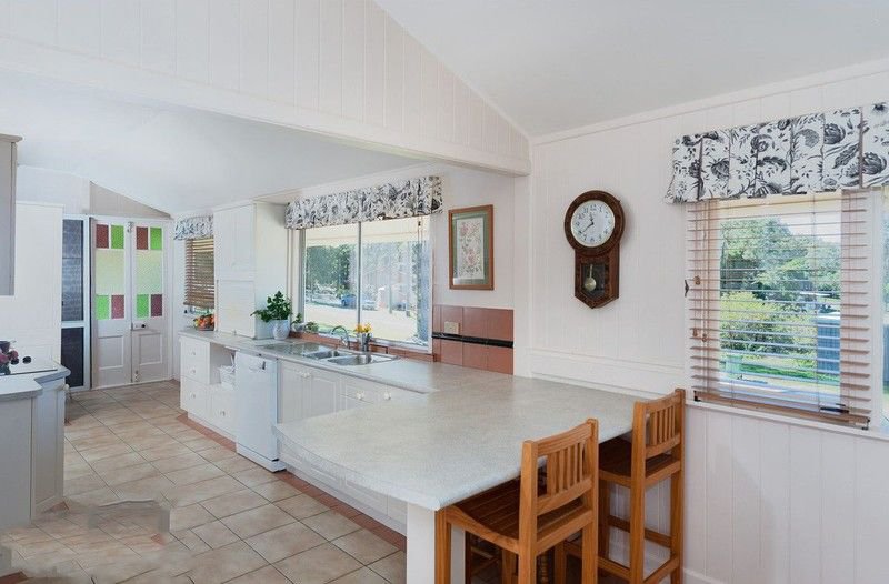 Photo - 7 Ross Street, Eagleby QLD 4207 - Image 11