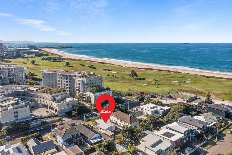 Photo - 7 Ross Street, Wollongong NSW 2500 - Image 1