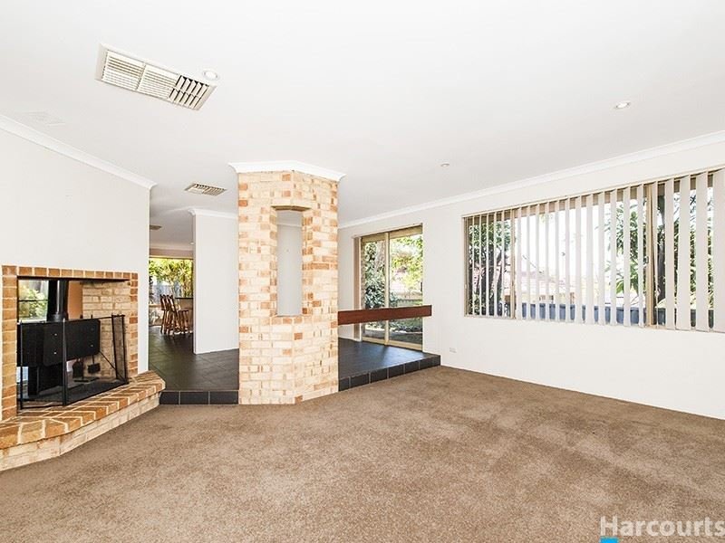 Photo - 7 Rotorua Grove, Joondalup WA 6027 - Image 3