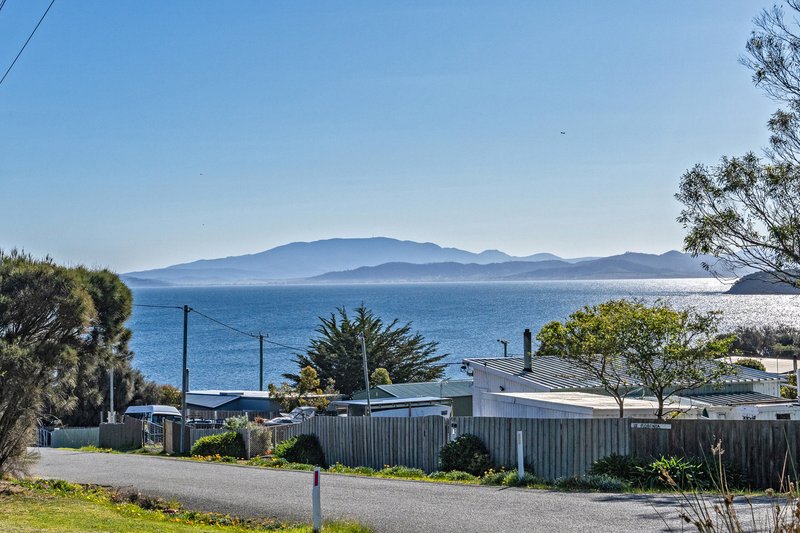 Photo - 7 Rowan Avenue, Primrose Sands TAS 7173 - Image 5