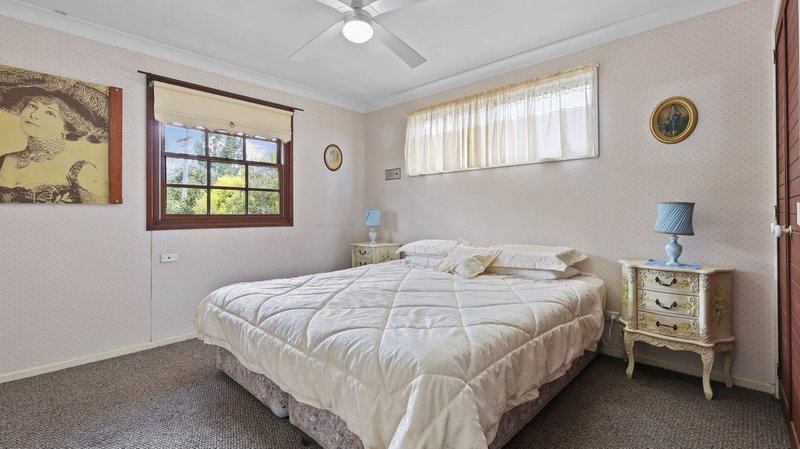 Photo - 7 Rowbotham Street, Rangeville QLD 4350 - Image 14