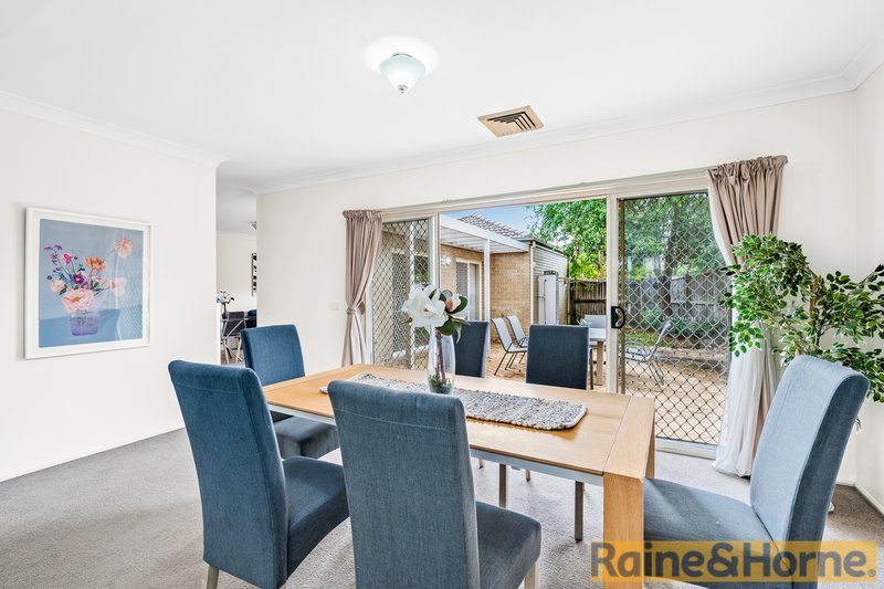 Photo - 7 Roxburgh Crescent, Stanhope Gardens NSW 2768 - Image 7