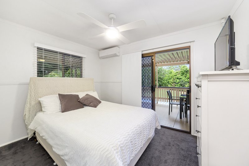 Photo - 7 Roxby Street, Gordon Park QLD 4031 - Image 5