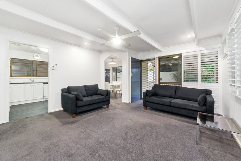 Photo - 7 Roxby Street, Gordon Park QLD 4031 - Image 7