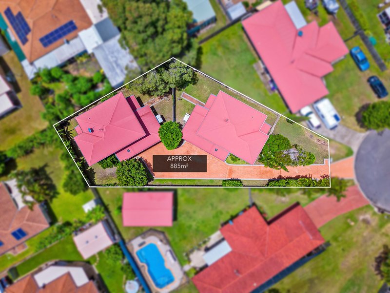 Photo - 7 Ruddiman Court, Torquay QLD 4655 - Image 2