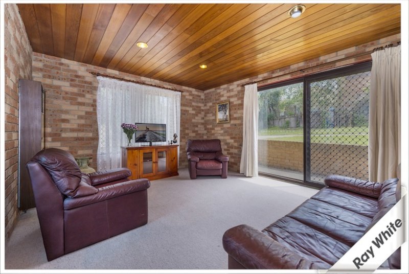 Photo - 7 Rusten Street, Karabar NSW 2620 - Image 14