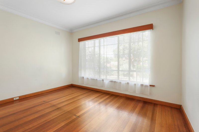 Photo - 7 Rylands Road, Dandenong VIC 3175 - Image 7