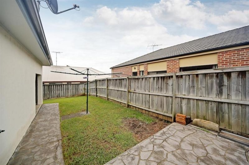 Photo - 7 Saddle Close, Currans Hill NSW 2567 - Image 6