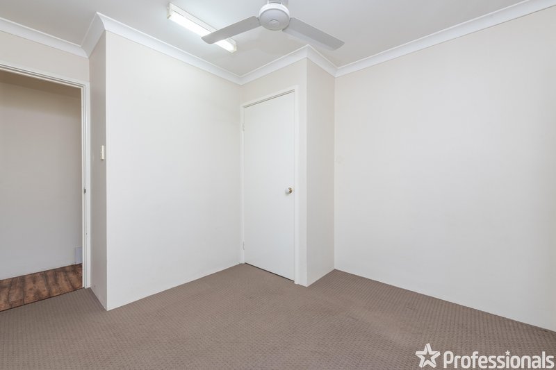 Photo - 7 Salmon Crescent, Warnbro WA 6169 - Image 15