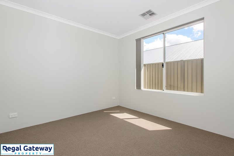 Photo - 7 Saltbush Street, Wandi WA 6167 - Image 15