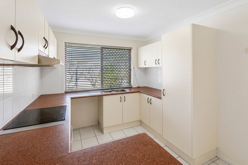 Photo - 7 Samuel Court, Jacobs Well QLD 4208 - Image 3