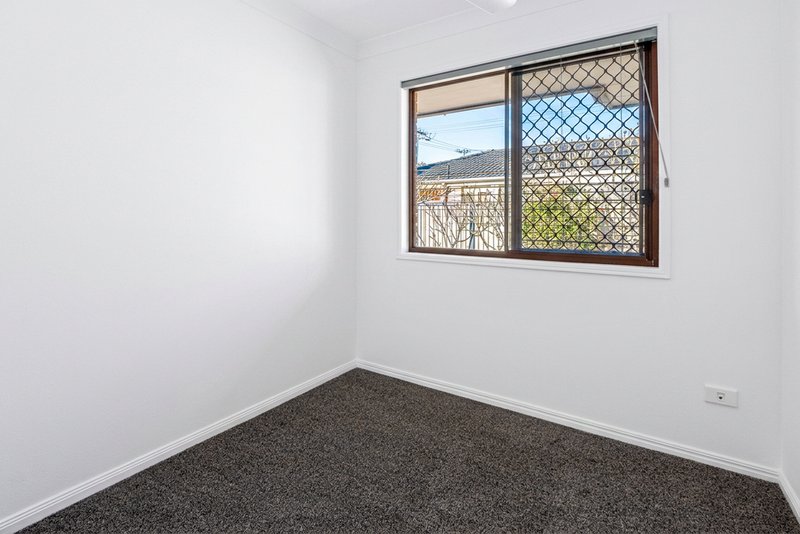 Photo - 7 Samuel Court, Jacobs Well QLD 4208 - Image 6