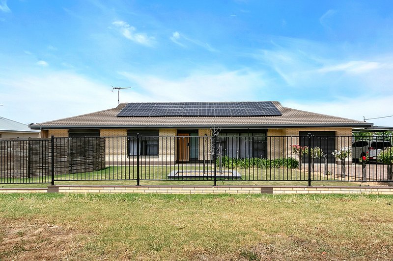 Photo - 7 Samuel Road, Nuriootpa SA 5355 - Image 4