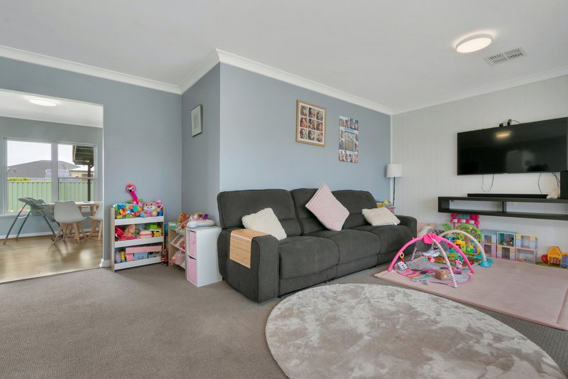 Photo - 7 Samuel Road, Nuriootpa SA 5355 - Image 11