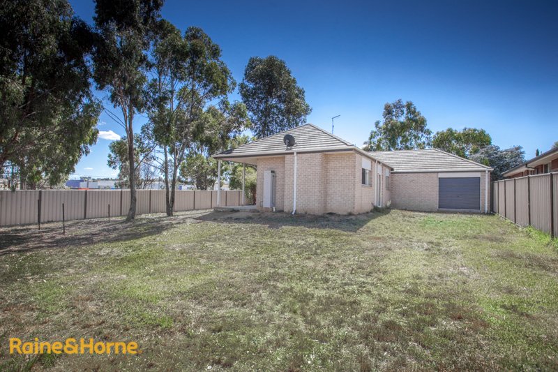 Photo - 7 Sandpiper Grove, Sunbury VIC 3429 - Image 13