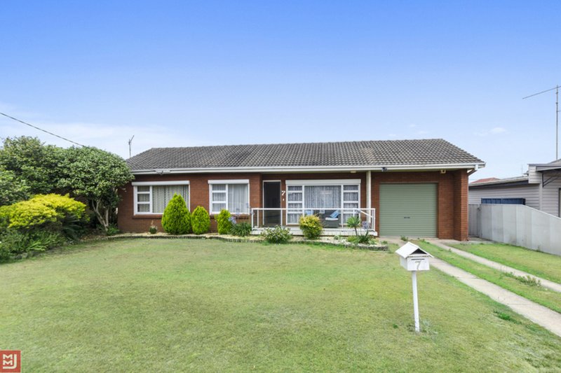 7 Sassafrass Avenue, Windang NSW 2528