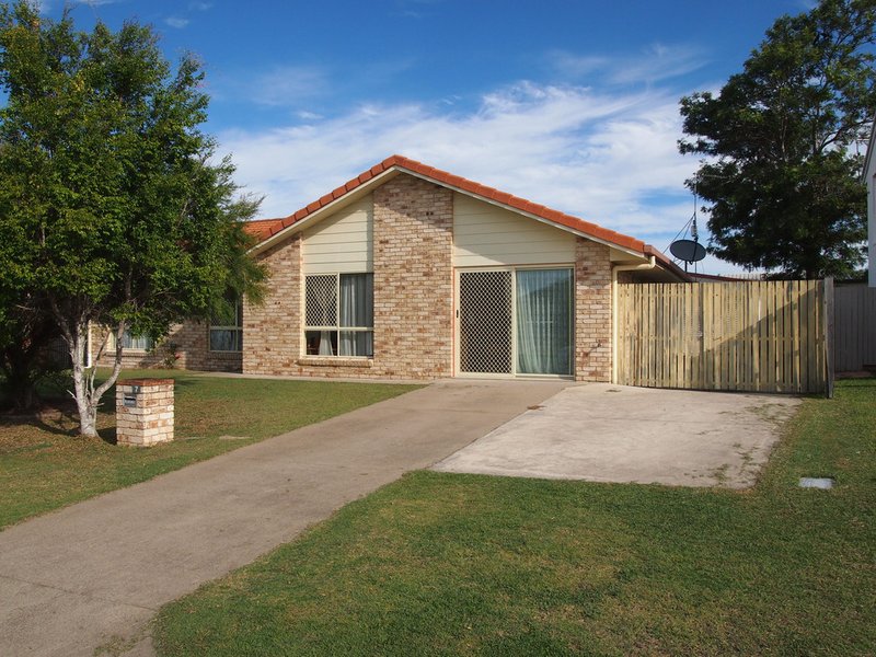 Photo - 7 Satinay St , Urangan QLD 4655 - Image 8