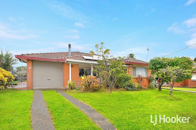Photo - 7 Savoy Crescent, Chester Hill NSW 2162 - Image