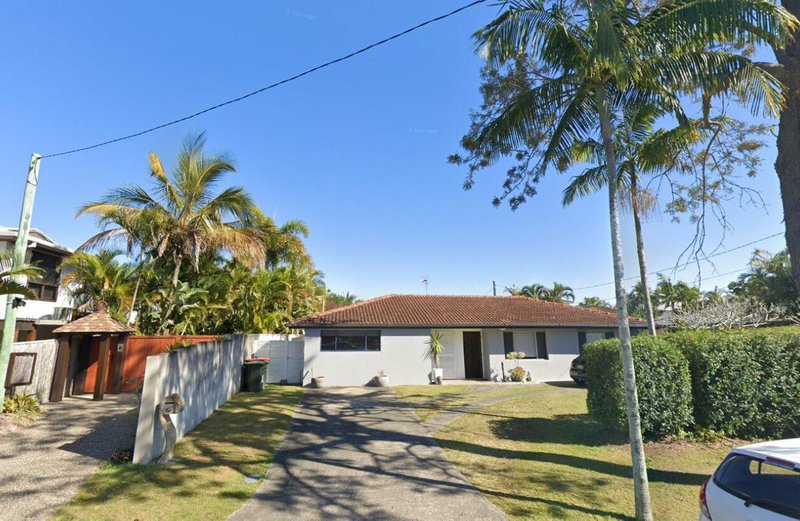 Photo - 7 Savoy Drive, Broadbeach Waters QLD 4218 - Image 11