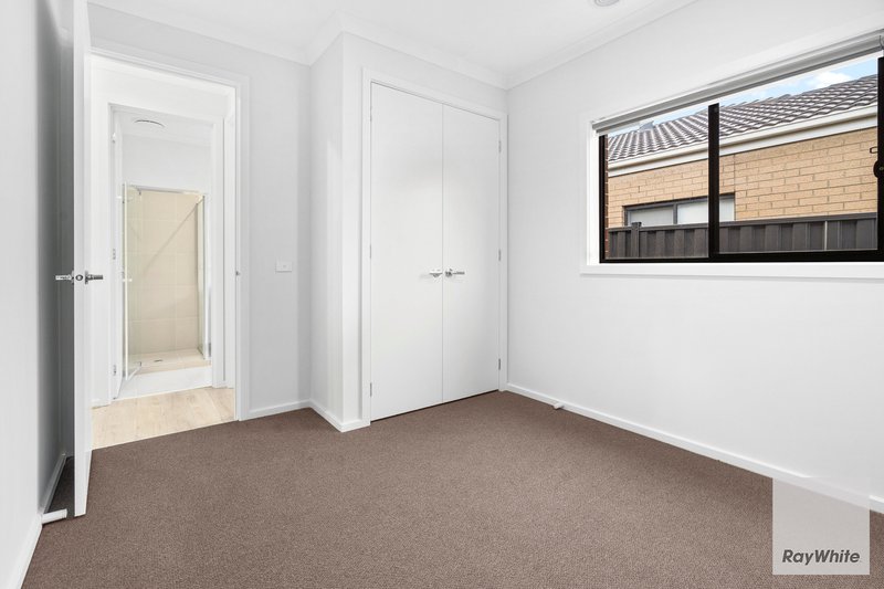 Photo - 7 Scaffidi Way, Wollert VIC 3750 - Image 5