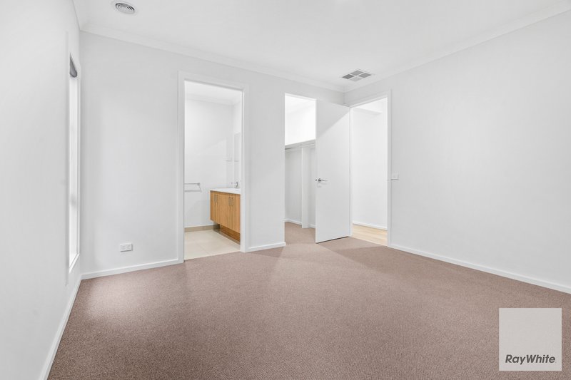 Photo - 7 Scaffidi Way, Wollert VIC 3750 - Image 7