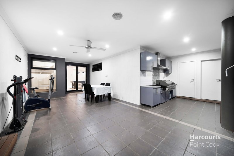 Photo - 7 Scarborough Court, Tarneit VIC 3029 - Image 6