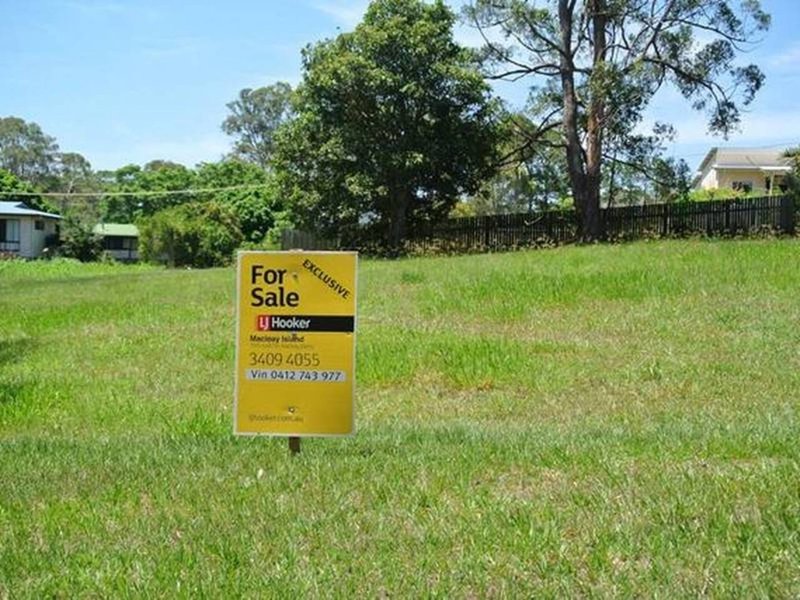 7 Scarborough Terrace, Macleay Island QLD 4184