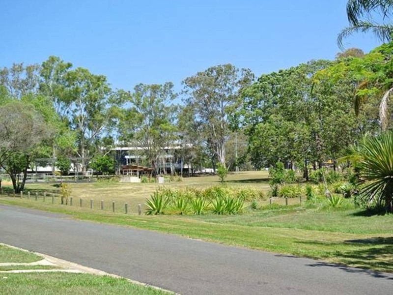 Photo - 7 Scarborough Terrace, Macleay Island QLD 4184 - Image 6