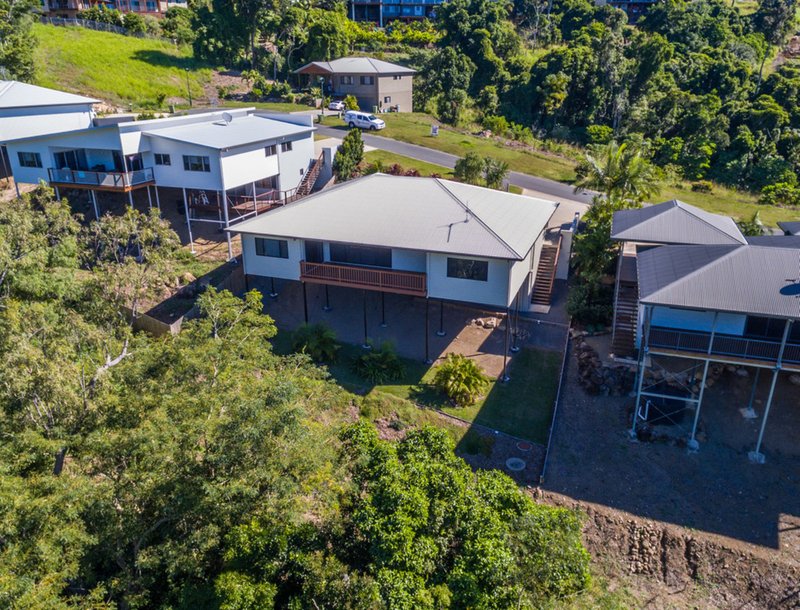 Photo - 7 Scarlet Gum Crescent, Cannonvale QLD 4802 - Image 11