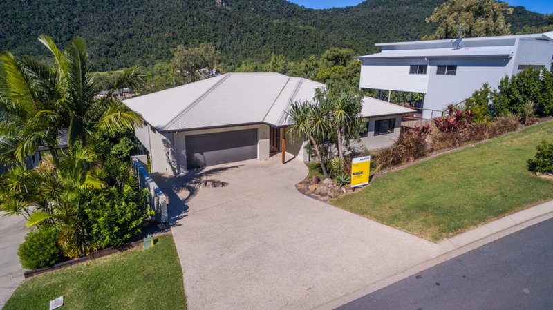 Photo - 7 Scarlet Gum Crescent, Cannonvale QLD 4802 - Image 12