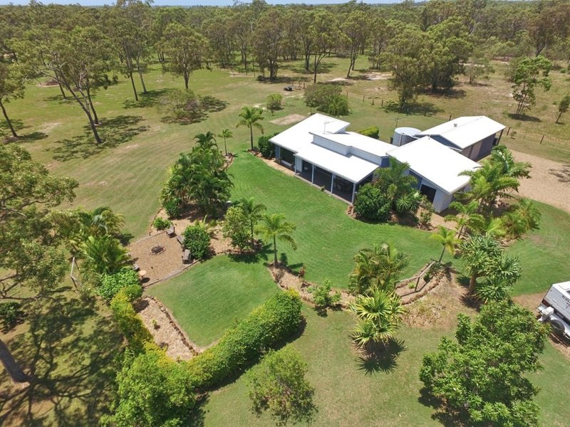 Photo - 7 Sea Eagle Close, Moore Park Beach QLD 4670 - Image