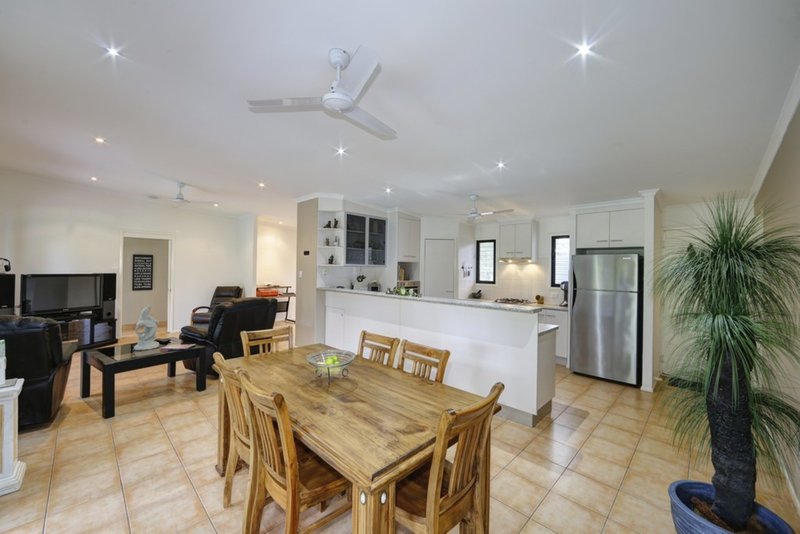 Photo - 7 Sea Eagle Close, Moore Park Beach QLD 4670 - Image 5