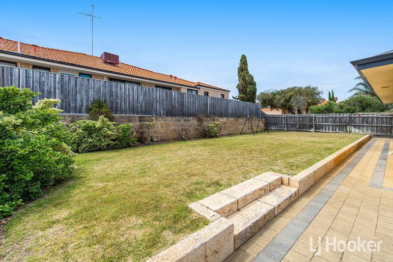 Photo - 7 Seaforth Drive, Halls Head WA 6210 - Image 14